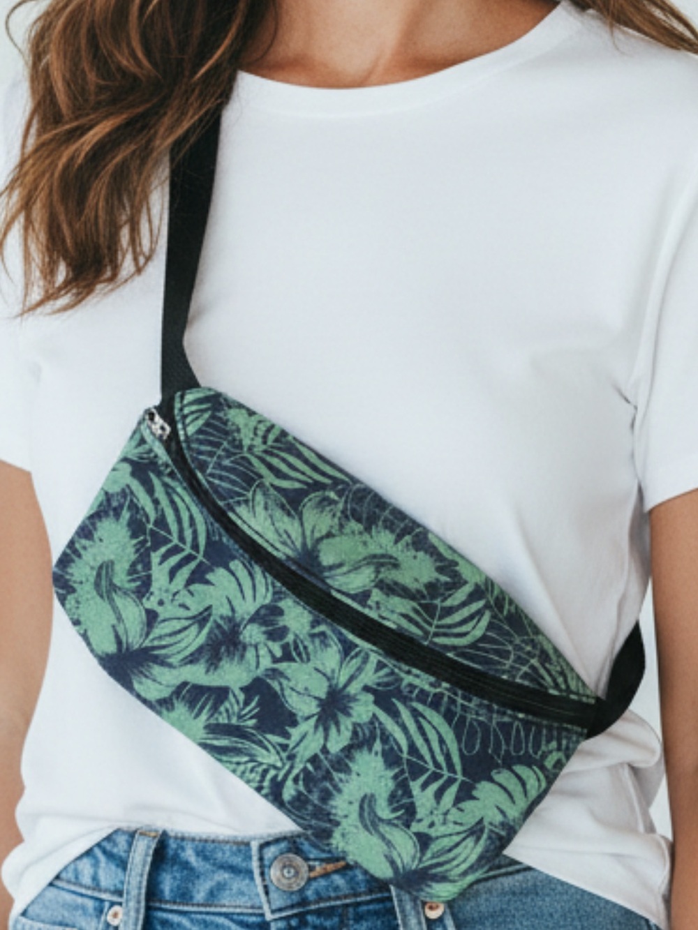 Urban Outfitters Hawaiian Floral Fanny Pack - Navy Blue & Sea Green